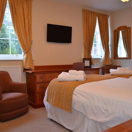 Готель The West Wing At Everleigh Manor Екстер'єр фото